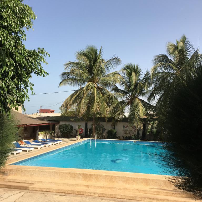 Hotel Club Safari Мбур Экстерьер фото